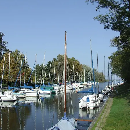 Marco Nyaralo 公寓 Balatonmáriafürdő